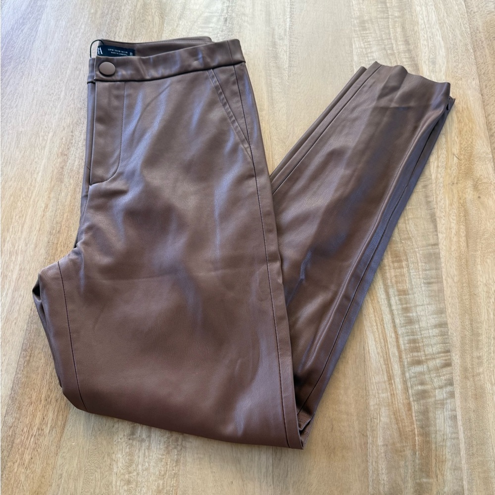 Zara Blogger’s Favorite NWOT Brown Faux Leather Leggings zipper at ankle sz M
